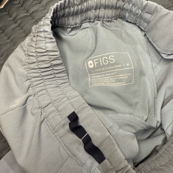 Figs Dusty Blue Women's High Waisted Dowa scrubs pants - Picture 5 of 5